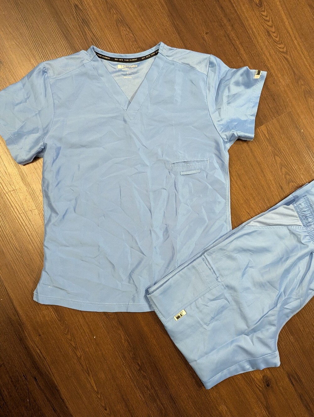 TI Scrubs Antimicrobial Scrub Set, Ceil Blue, Large, New